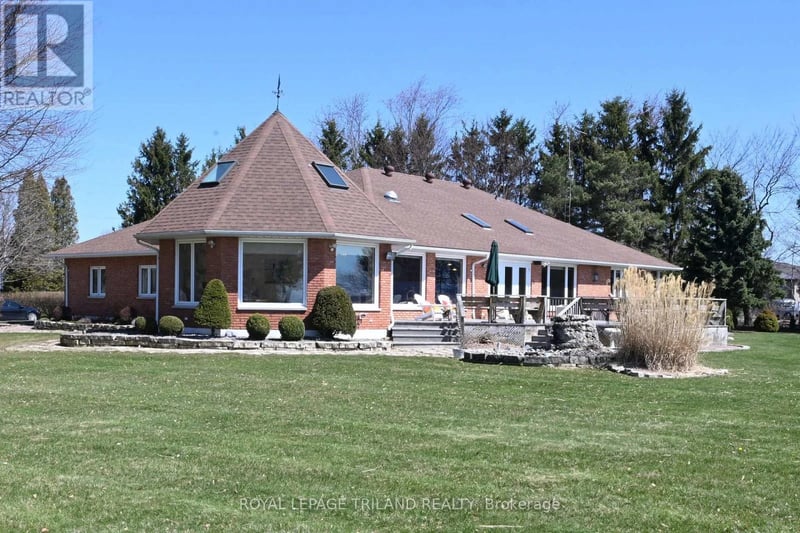 7154 Talbot Trail, Chatham-Kent (Blenheim), Ontario, N0P1A0, Chatham-Kent (Blenheim), Ontario — photo 1 of 5