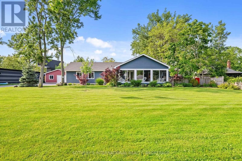 880 Edgemere Road, Fort Erie (Crescent Park), Ontario, L2A1A8, Fort Erie (Crescent Park), Ontario — photo 1 of 5