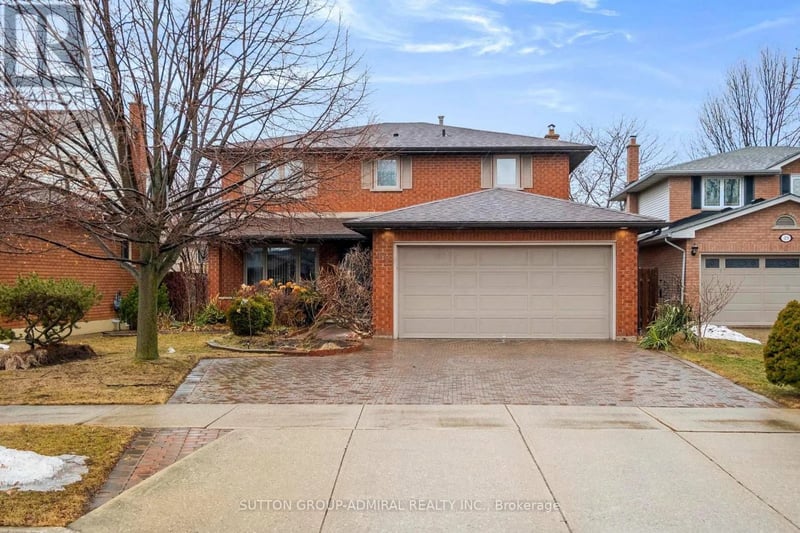47 Sandy Drive, Hamilton (Stoney Creek), Ontario, L8E4X4, Hamilton (Stoney Creek), Ontario — photo 1 of 5