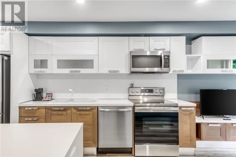 1755 Regent Street Unit# 302, Greater Sudbury, Ontario, P3E3Z7, Greater Sudbury, Ontario — photo 1 of 5