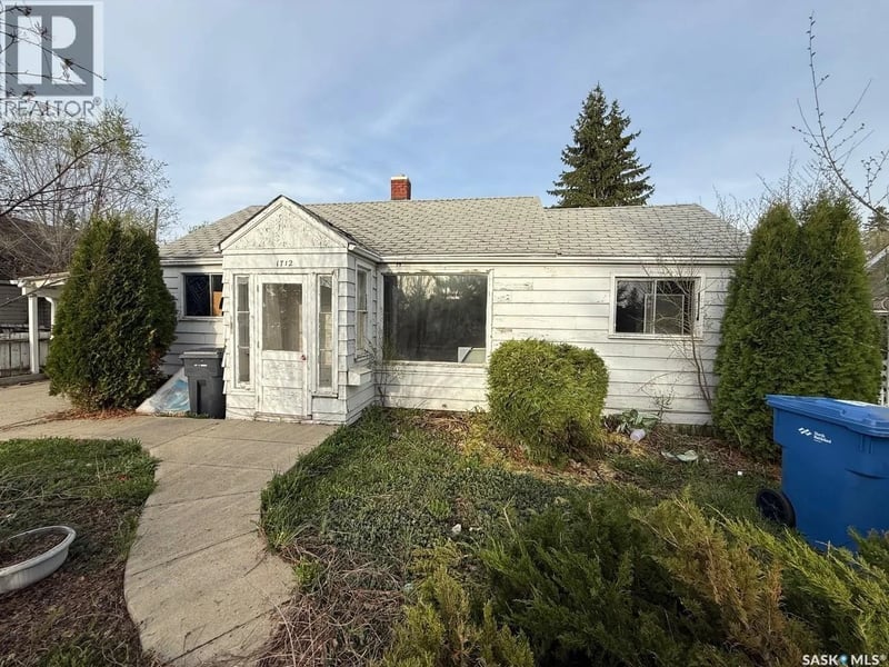 1712 103rd STREET, North Battleford, Saskatchewan, S9A1L9, North Battleford, Saskatchewan — photo 1 of 5
