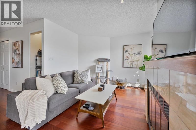 #313 12 K DE K Court, New Westminster, British Columbia, V3M6C5, New Westminster, British Columbia — photo 1 of 5