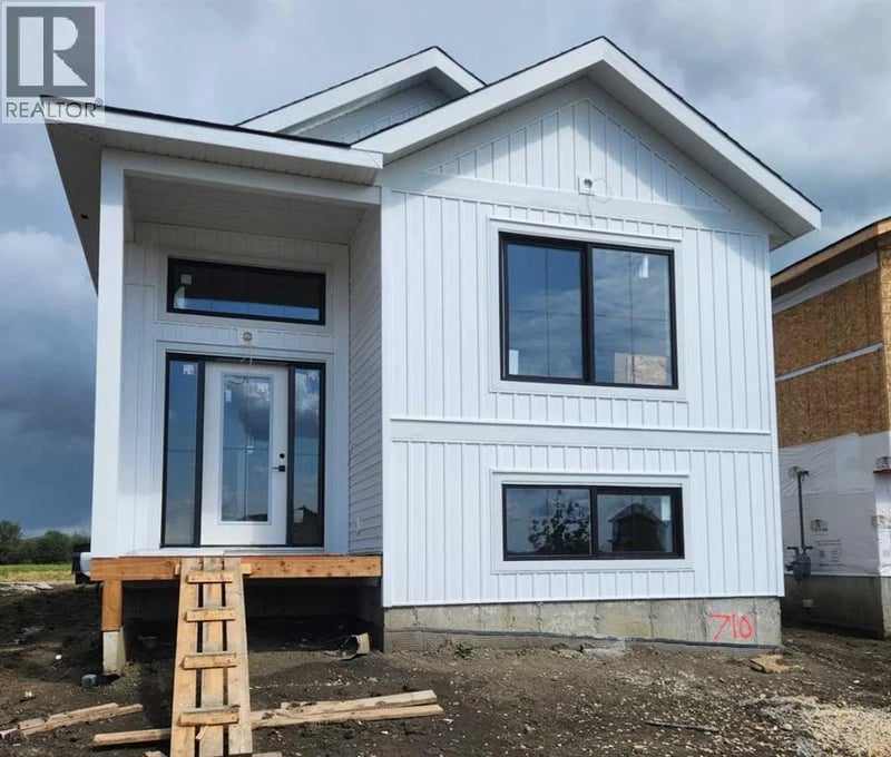 8646 Copperwood Road, Grande Prairie, Alberta, T8X0X8, Grande Prairie, Alberta