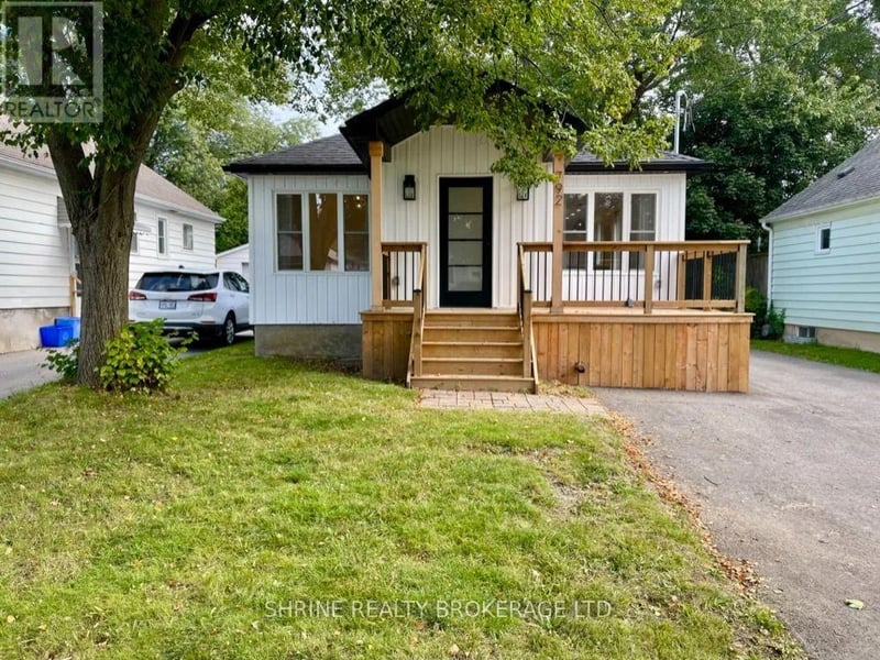 792 FLEET Street, London East (East G), Ontario, N5Y1R9, London East (East G), Ontario — photo 1 of 5
