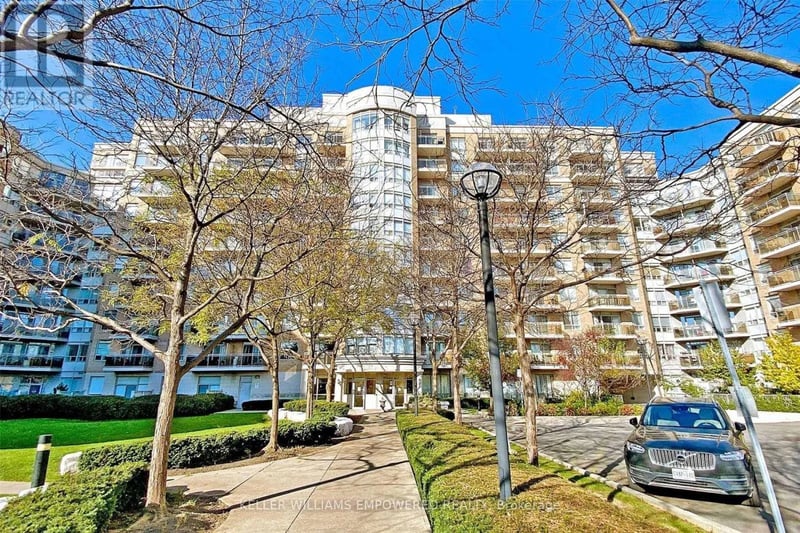 #915 650 Lawrence Avenue West, Toronto (Englemount-Lawrence), Ontario, M6A3E8, Toronto (Englemount-Lawrence), Ontario — photo 1 of 5