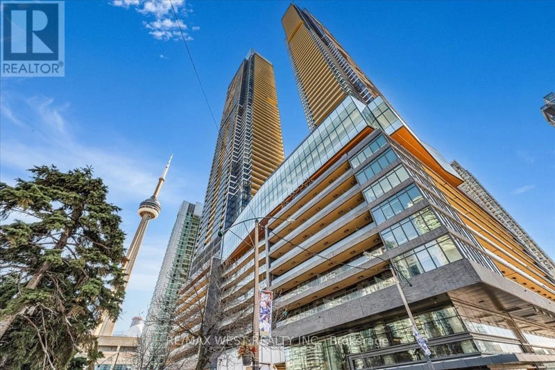 #5709 1 Concord Cityplace Way, Toronto (Waterfront Communities), Ontario, M5V0X3, Toronto (Waterfront Communities), Ontario — photo 1 of 5
