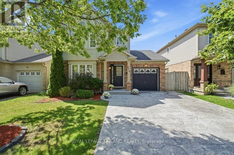 270 South Leaksdale Circle, London South (South U), Ontario, N6M1K3, London South (South U), Ontario — photo 1 of 5