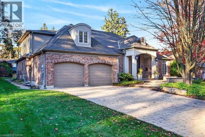 9 HARRINGTON Place, Ancaster, Ontario, L9G4Z2, Ancaster, Ontario — photo 1 of 5