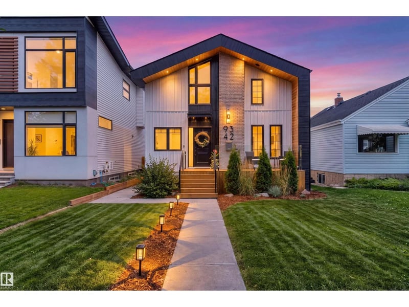 9342 74 AV NW, Edmonton, Alberta, T6E1E2, Edmonton, Alberta — photo 1 of 5