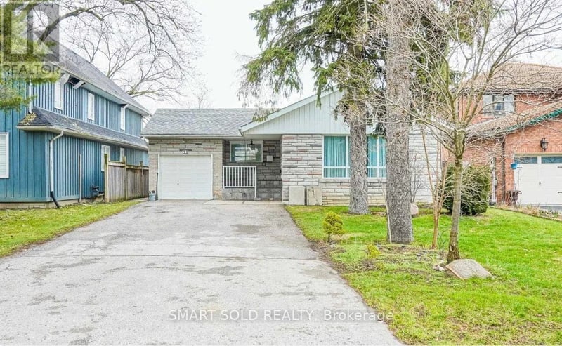 32 East Drive, Markham (Unionville), Ontario, L6G1A4, Markham (Unionville), Ontario — photo 1 of 5