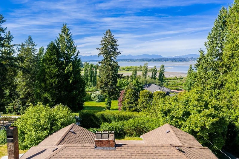 12520 CRESCENT Road, Surrey, British Columbia, V4A2V3, Surrey, British Columbia — photo 1 of 5