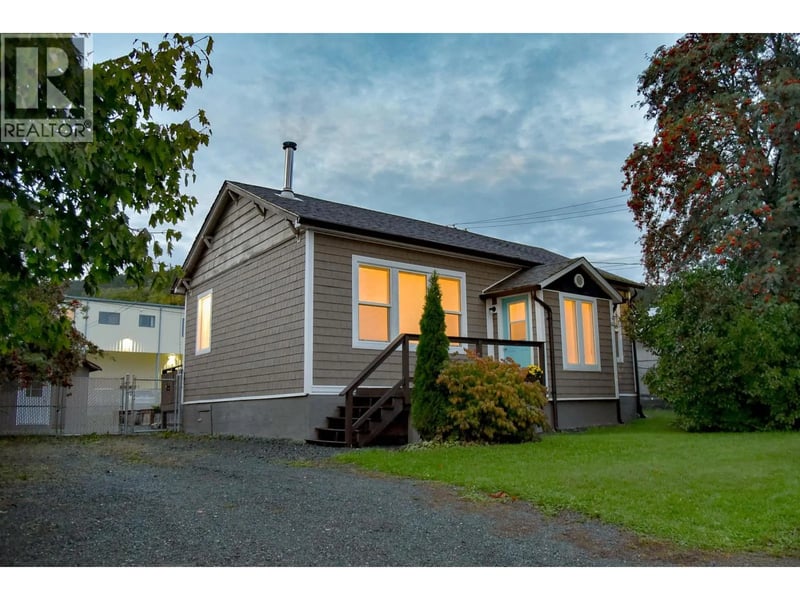4434 GREIG Avenue, Terrace, British Columbia, V8G1M3, Terrace, British Columbia — photo 1 of 5