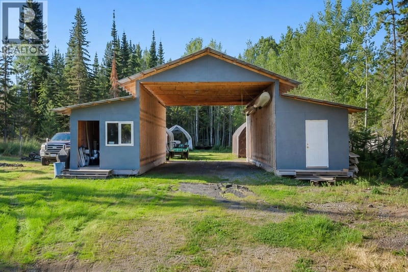 5165 BENDIXON Road, Prince George, British Columbia, V2N5T9, Prince George, British Columbia — photo 1 of 5
