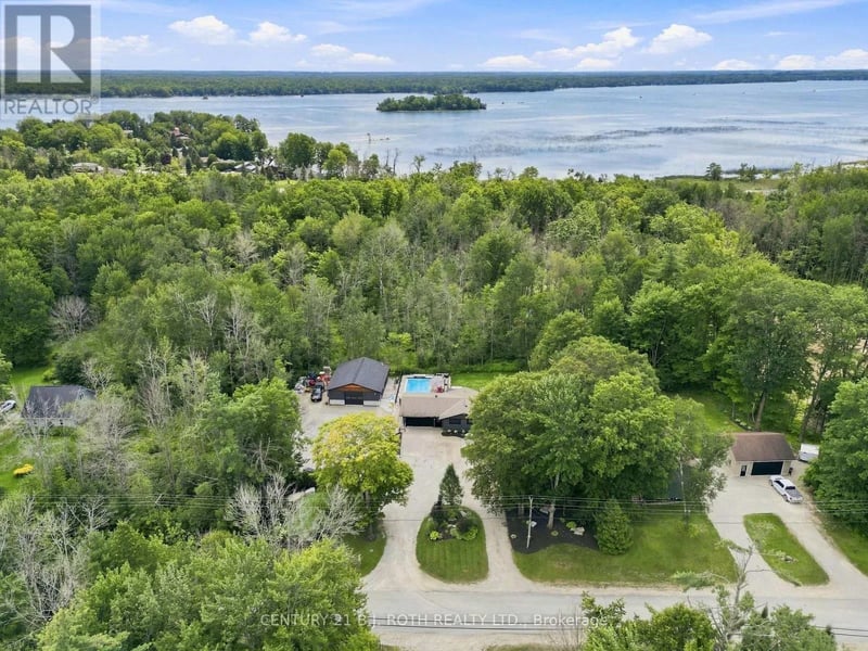 3779 Agnew Road, Severn, Ontario, L0K2B0, Severn, Ontario — photo 1 of 5