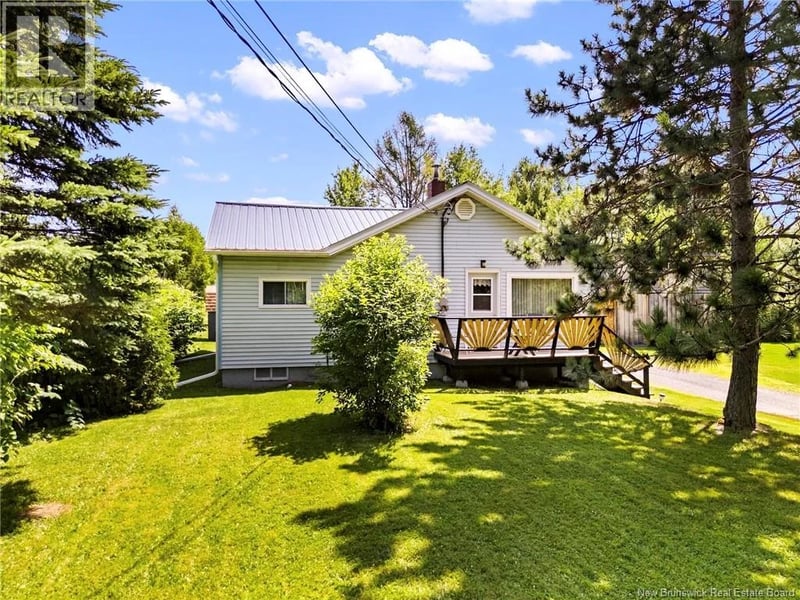 880 Pleasant Drive, Minto, New Brunswick, E4B2V5, Minto, New Brunswick — photo 1 of 5