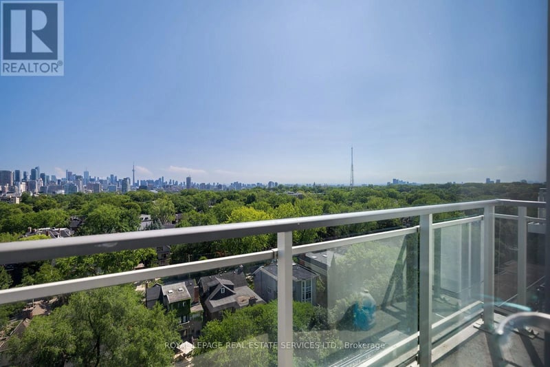 #1110 223 St Clair Avenue West, Toronto (Casa Loma), Ontario, M4V1R3, Toronto (Casa Loma), Ontario — photo 1 of 5