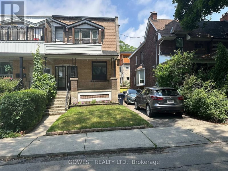 30 Grenadier Road, Toronto (Roncesvalles), Ontario, M6R1R2, Toronto (Roncesvalles), Ontario — photo 1 of 5