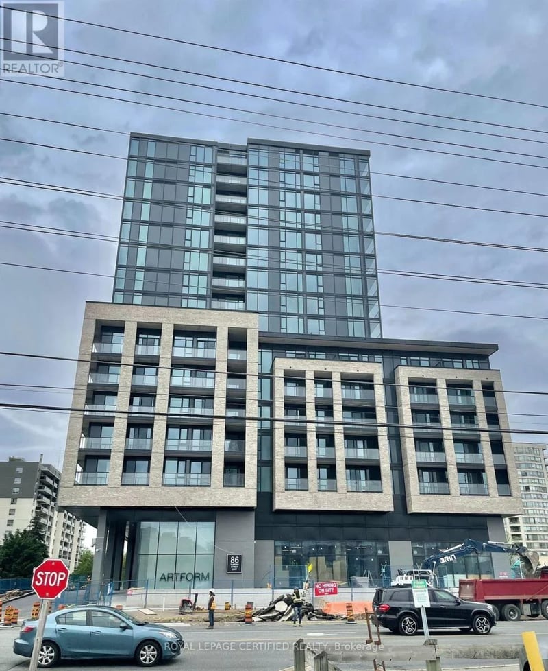 #302 86 Dundas Street East, Mississauga (Cooksville), Ontario, L5A0B1, Mississauga (Cooksville), Ontario — photo 1 of 5