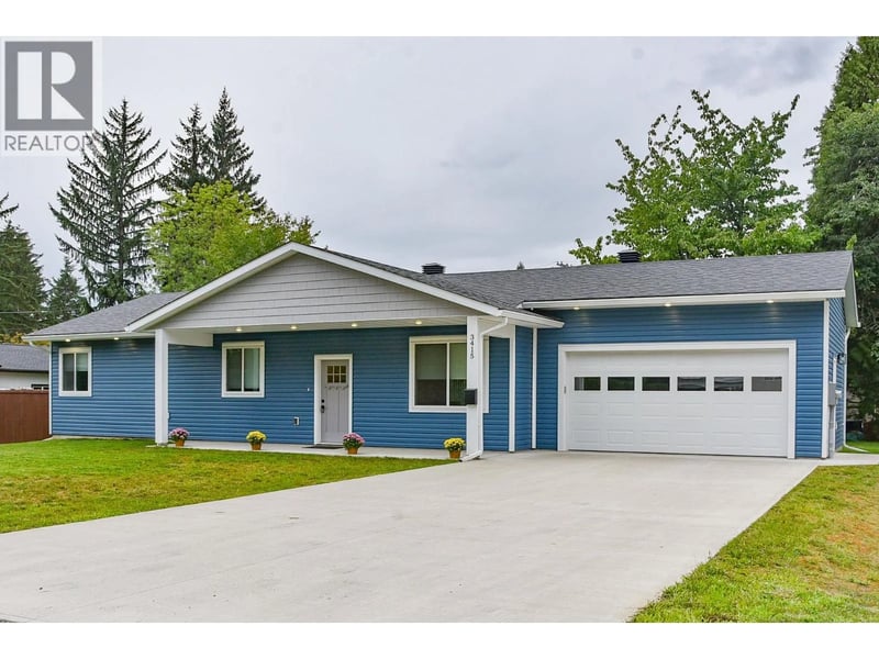 3415 BRUCE Street, Terrace, British Columbia, V8G3C7, Terrace, British Columbia — photo 1 of 5