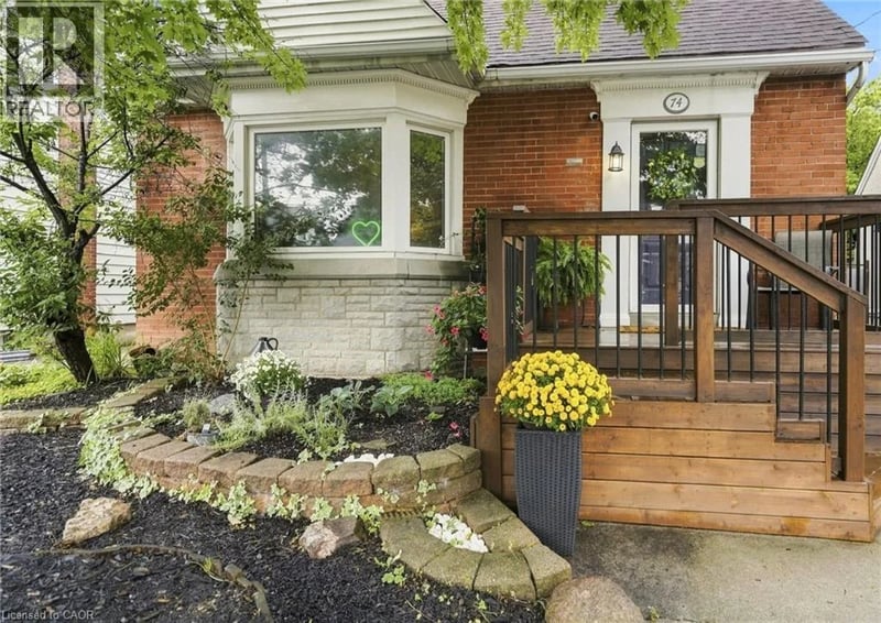 74 EAST 12TH Street, Hamilton, Ontario, L9A3X4, Hamilton, Ontario — photo 1 of 5