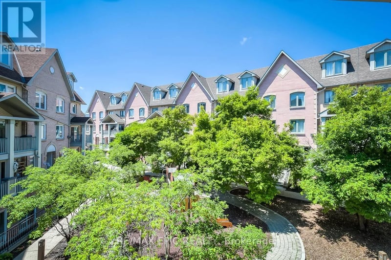 #732 75 Weldrick Road East, Richmond Hill (Observatory), Ontario, L4C0H9, Richmond Hill (Observatory), Ontario — photo 1 of 5