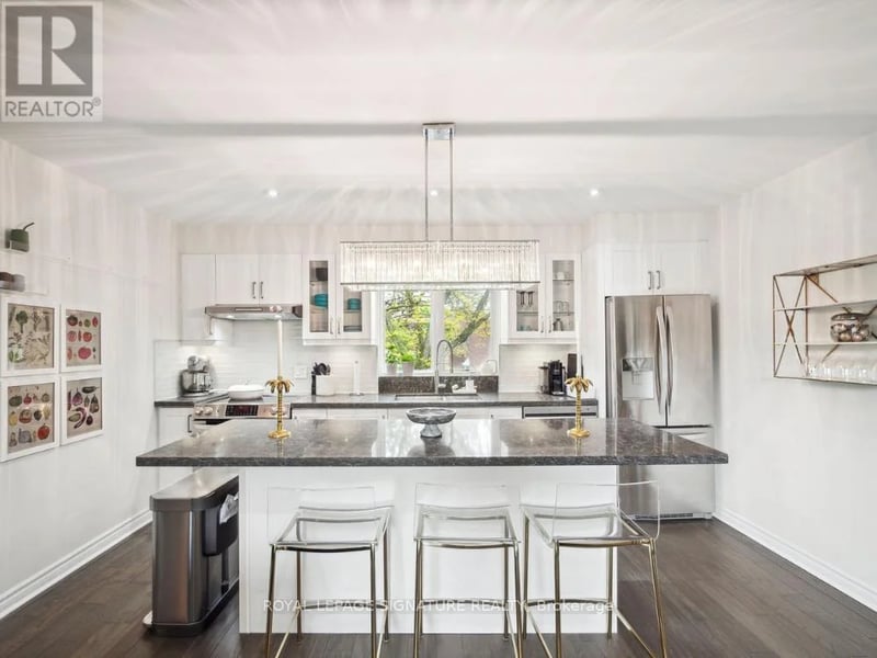 24 Anvil Millway, Toronto (St. Andrew-Windfields), Ontario, M2L1R1, Toronto (St. Andrew-Windfields), Ontario — photo 1 of 5