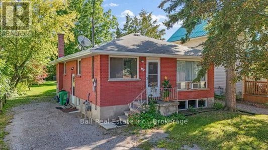 547 Albert Street, Peterborough (Town Ward 3), Ontario, K9J4N7, Peterborough (Town Ward 3), Ontario — photo 1 of 5