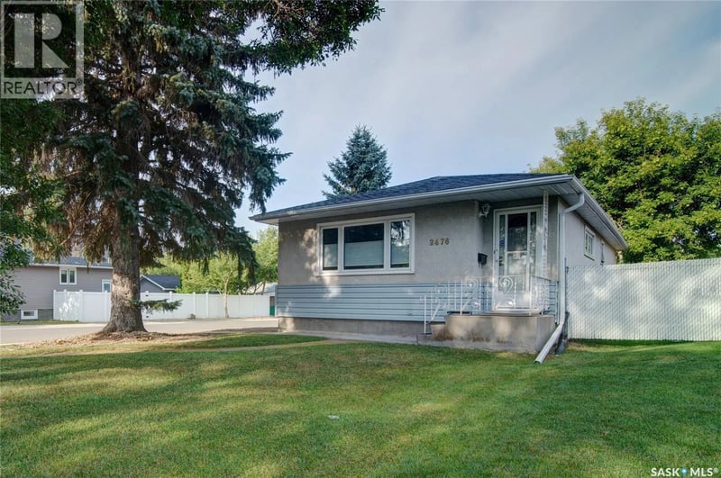 2476 McAra STREET, Regina, Saskatchewan, S4N2W5, Regina, Saskatchewan — photo 1 of 5