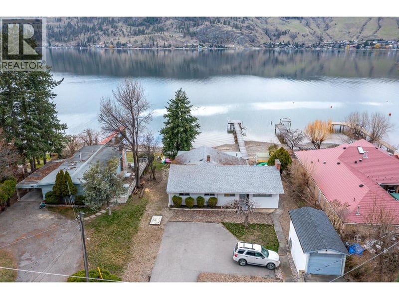 8121 Okanagan Landing Road, Vernon, British Columbia, V1H1J4, Vernon, British Columbia — photo 1 of 5