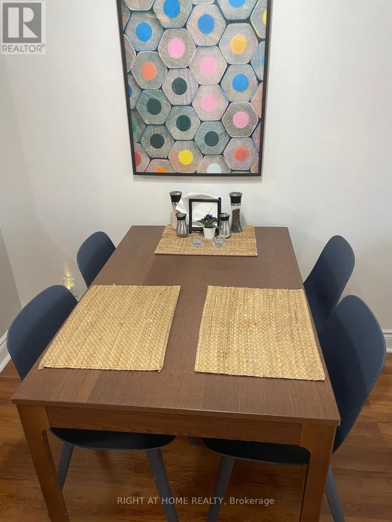 #1804 7 North Park Drive West, Vaughan (Beverley Glen), Ontario, L4J0C9, Vaughan (Beverley Glen), Ontario — photo 1 of 5