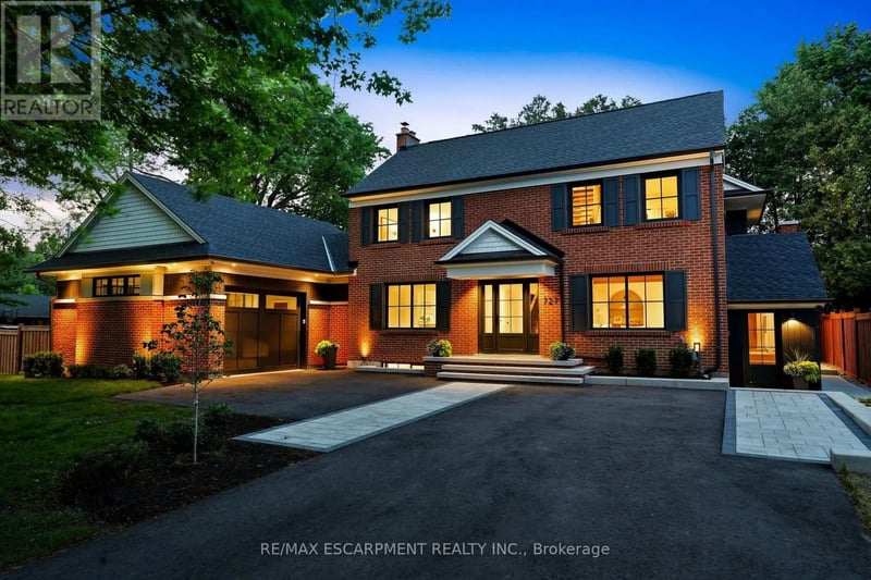 727 King Road, Burlington (LaSalle), Ontario, L7T3K5, Burlington (LaSalle), Ontario — photo 1 of 5