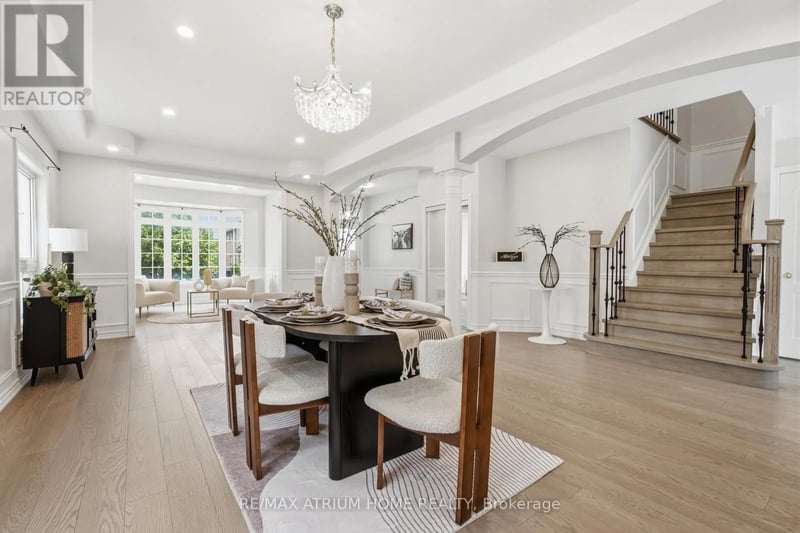 526 Mavrinac Boulevard, Aurora, Ontario, L4G0H7, Aurora, Ontario — photo 1 of 5