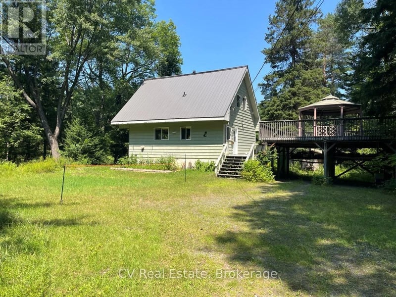 341 OLD NORTH Road, Huntsville (Chaffey), Ontario, P1H2J4, Huntsville (Chaffey), Ontario — photo 1 of 5