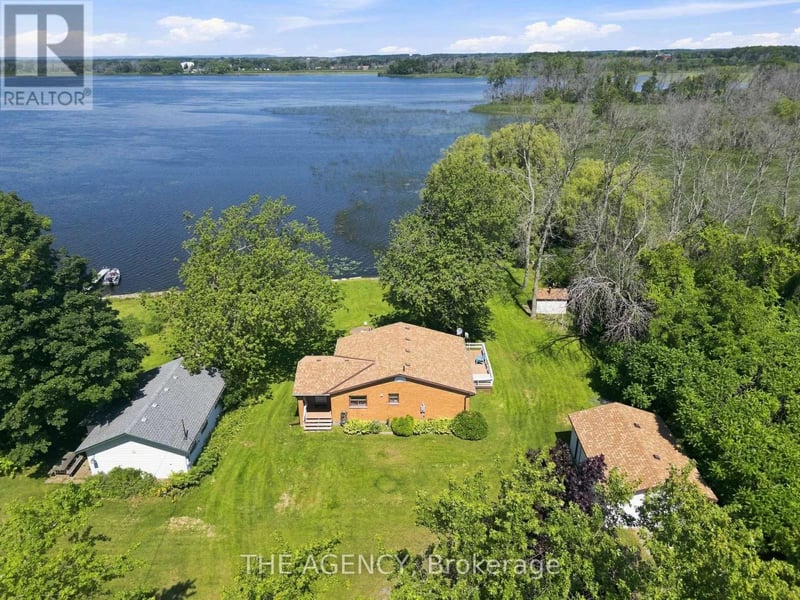 151 Huycks Bay Road, Prince Edward County (Hillier Ward), Ontario, K0K2J0, Prince Edward County (Hillier Ward), Ontario — photo 1 of 5
