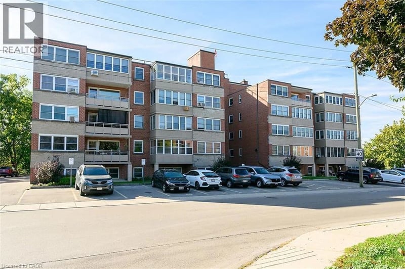 #107 9 GRANT Boulevard, Dundas, Ontario, L9H4L5, Dundas, Ontario — photo 1 of 5