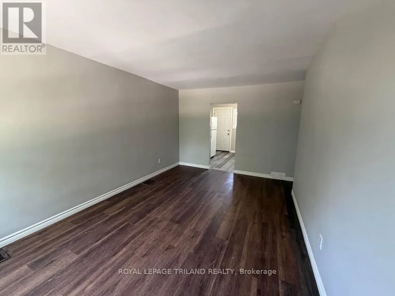 #B 202 Colborne Street, London East (East K), Ontario, N6B2S2, London East (East K), Ontario — photo 1 of 5