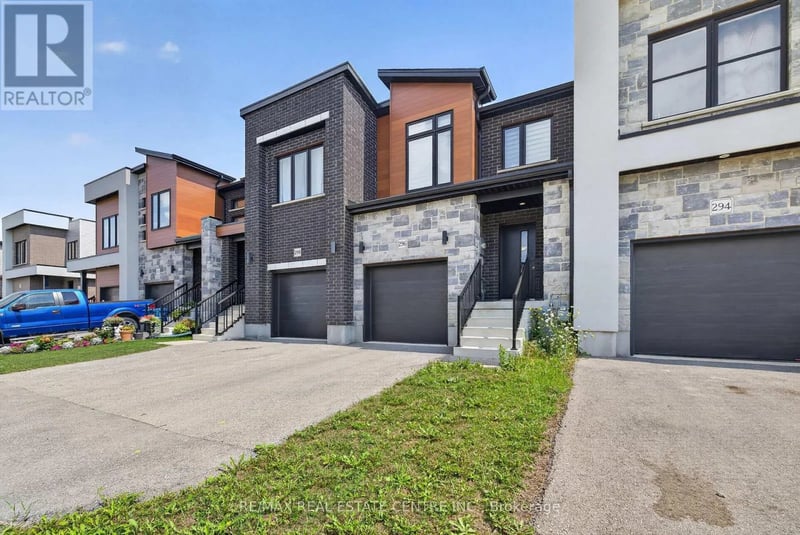 296 Bradshaw Drive, Stratford, Ontario, N5A0K2, Stratford, Ontario — photo 1 of 5