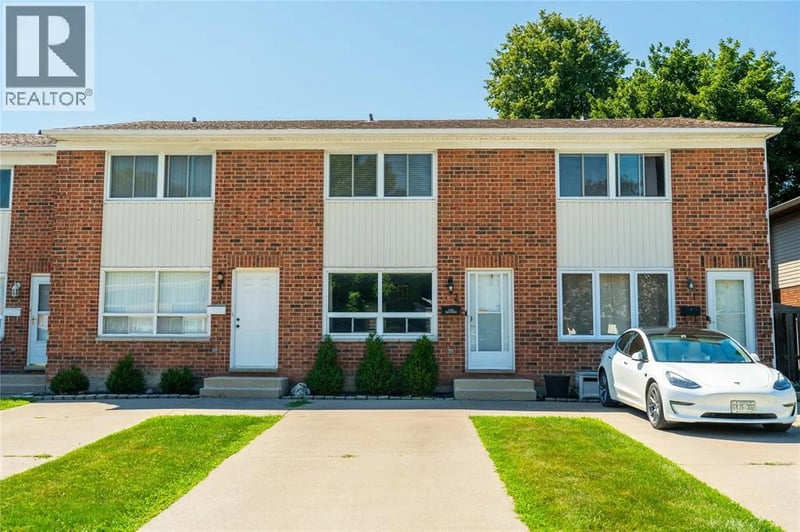 #2 301 EDGEWOOD Street, Sarnia, Ontario, N7S4X7, Sarnia, Ontario — photo 1 of 5