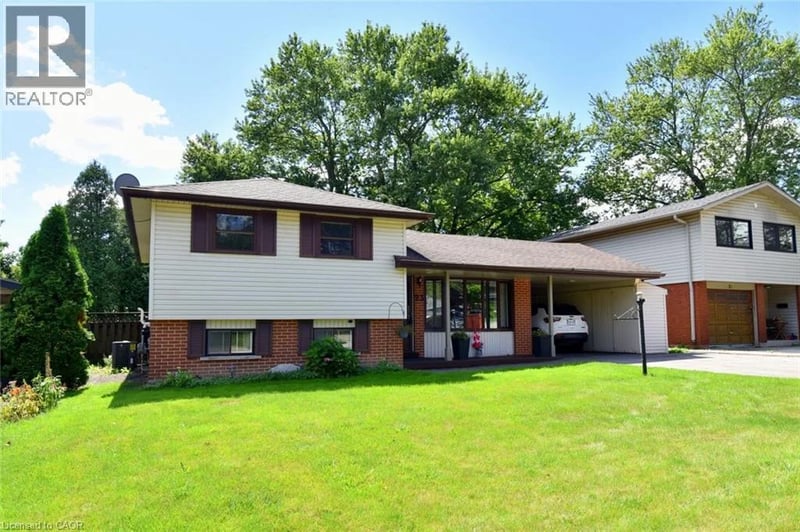23 SHERWOOD Rise, Dundas, Ontario, L9H4E9, Dundas, Ontario — photo 1 of 5