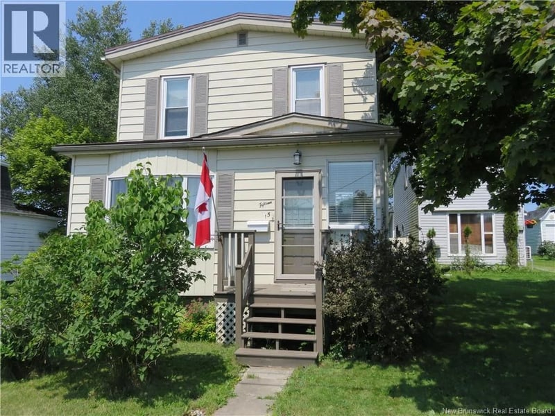 15 Green Street, Saint John, New Brunswick, E2J1V6, Saint John, New Brunswick — photo 1 of 5