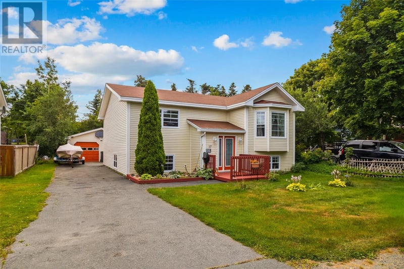 17 Tippett Place, Conception Bay South, Newfoundland & Labrador, A0A1C0, Conception Bay South, Newfoundland & Labrador — photo 1 of 5