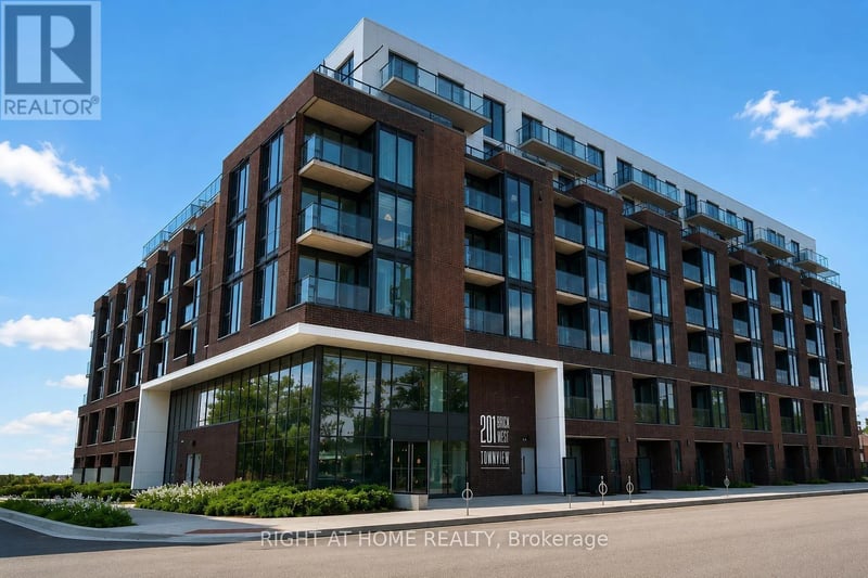 #211 201 BROCK Street South, Whitby (Downtown Whitby), Ontario, L1N0P8, Whitby (Downtown Whitby), Ontario — photo 1 of 5