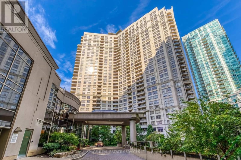 #1433 3888 Duke Of York Boulevard, Mississauga (City Centre), Ontario, L5B4P5, Mississauga (City Centre), Ontario — photo 1 of 5
