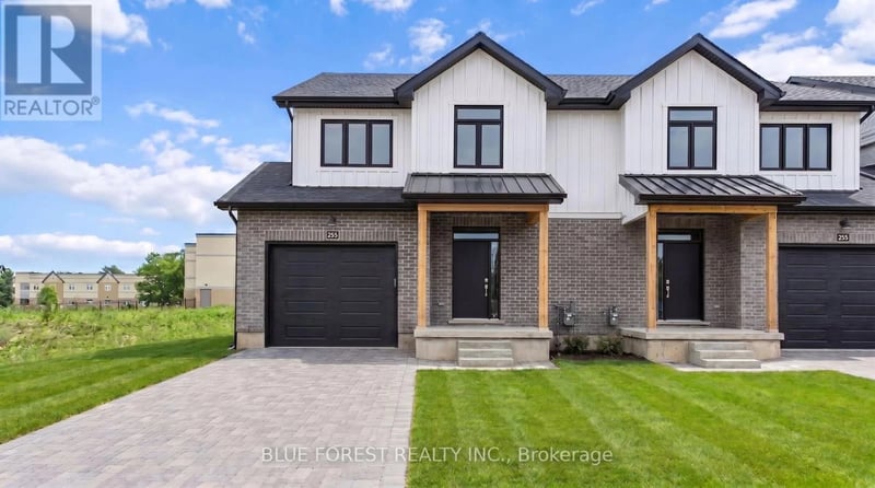 247 McTavish Street, Strathroy-Caradoc (NW), Ontario, N7G3K5, Strathroy-Caradoc (NW), Ontario — photo 1 of 5