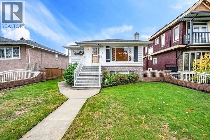 3136 53RD Avenue, Vancouver, British Columbia, V5S1W5, Vancouver, British Columbia — photo 1 of 5