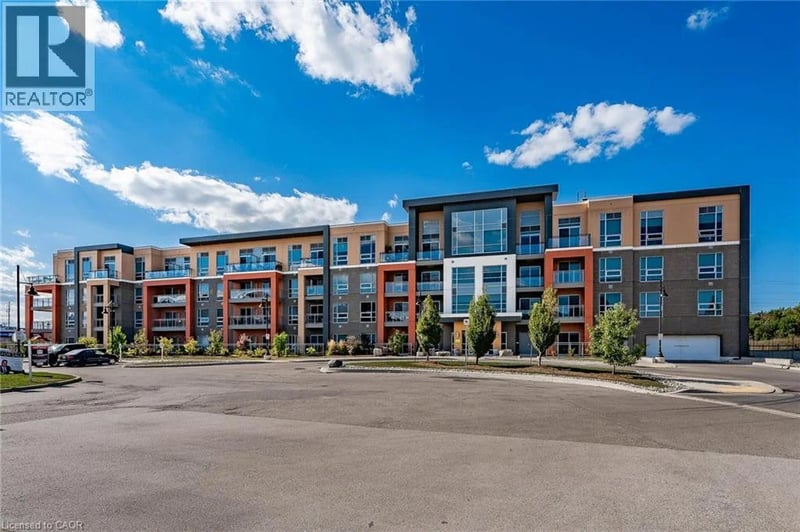 #106 4040 UPPER MIDDLE Road, Burlington, Ontario, L7M0H2, Burlington, Ontario — photo 1 of 5