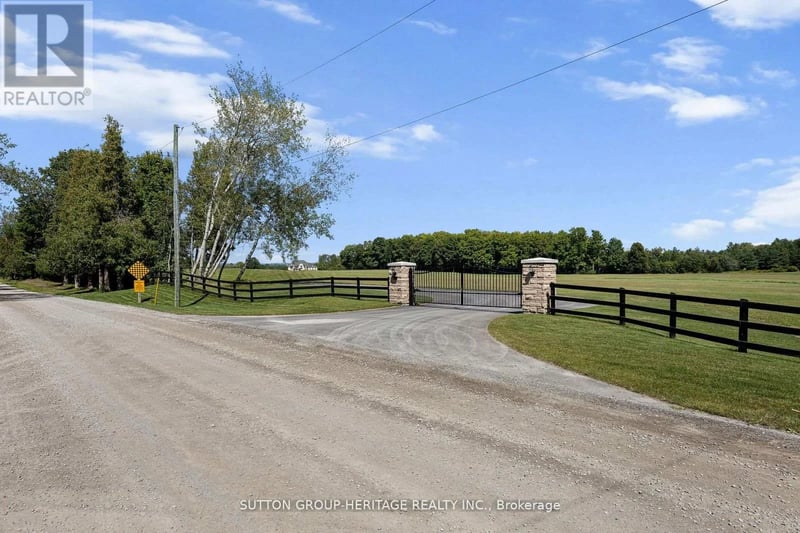 2100 Taunton Road, Clarington, Ontario, L0B1J0, Clarington, Ontario — photo 1 of 5