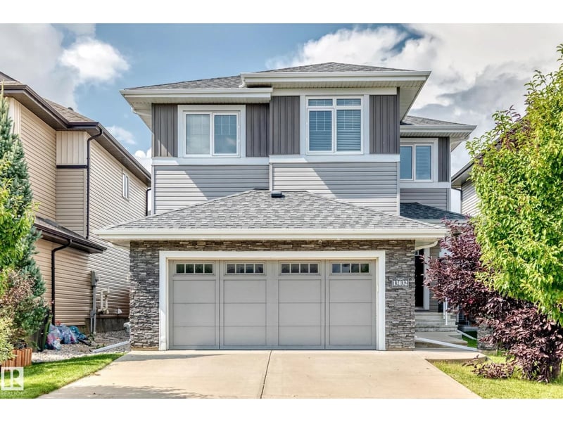 13032 208 ST NW, Edmonton, Alberta, T5S0L5, Edmonton, Alberta — photo 1 of 5
