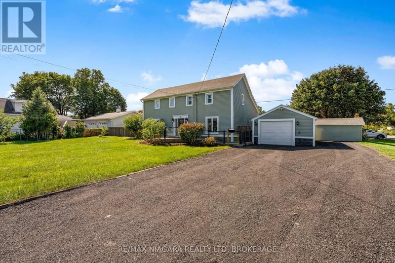 121 KNOLL Street, Port Colborne (Main Street), Ontario, L3K5A8, Port Colborne (Main Street), Ontario — photo 1 of 5