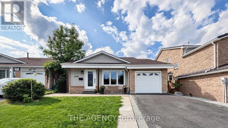 #Lower 2774 Quill Crescent, Mississauga (Meadowvale), Ontario, L5N2G9, Mississauga (Meadowvale), Ontario — photo 1 of 5